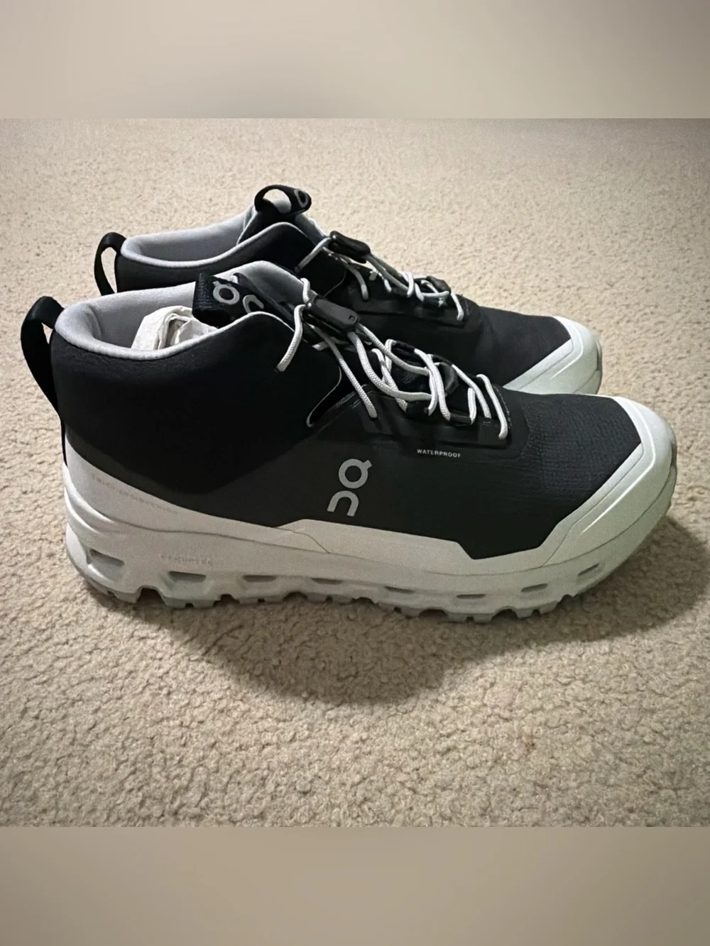 On Cloud Women’s Size 6 Cloudhero Mid Waterproof Shoes Sneakers Youth 4.5 NEW